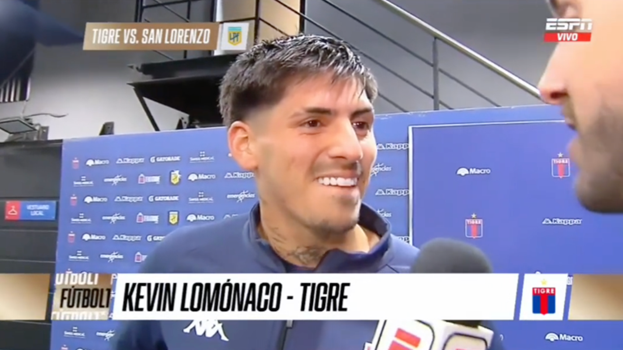 "È viva tua madre? Buono, la put**** di tua madre" il genio di Lomónaco